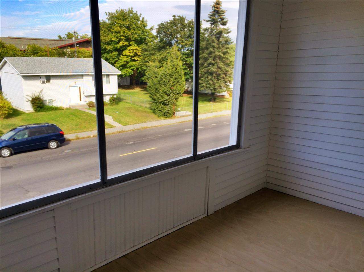 2408 E EMPIRE Ave - Photo 13