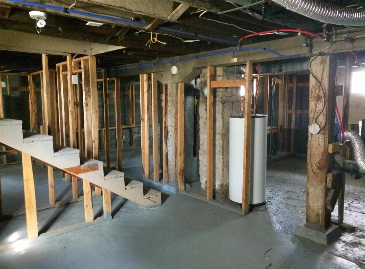 2408 E EMPIRE Ave - Photo 18