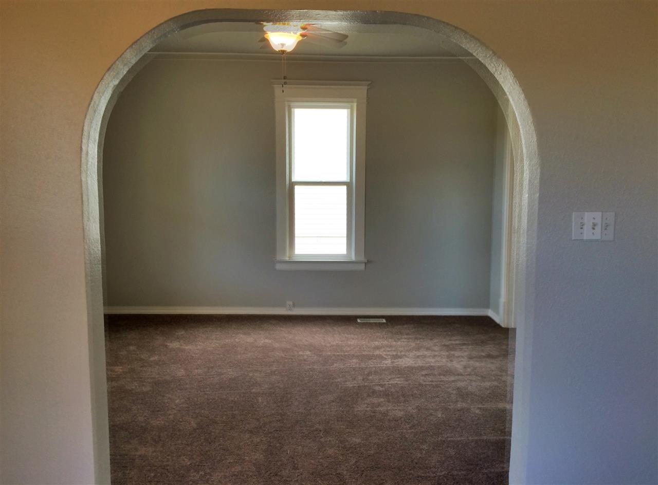2408 E EMPIRE Ave - Photo 6