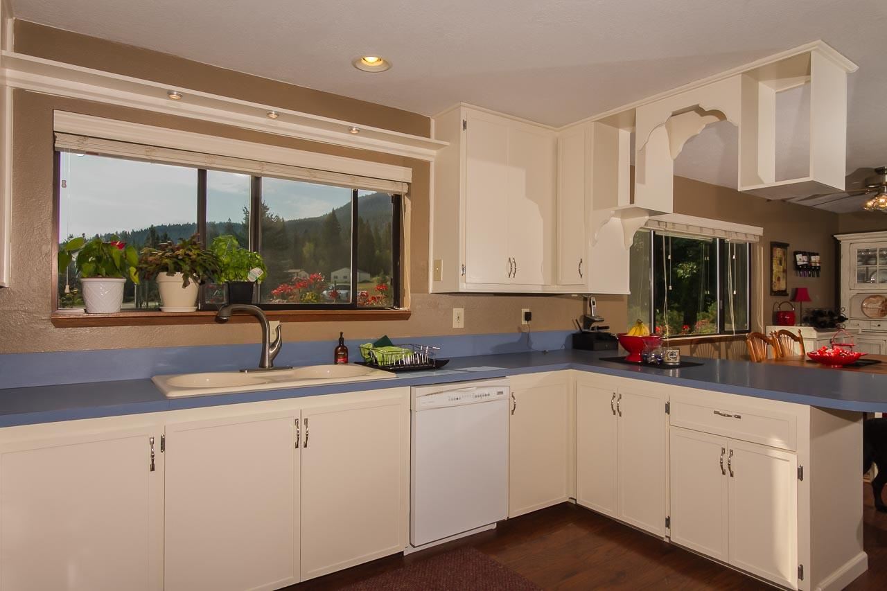 312 Corbett Creek Rd - Photo 6