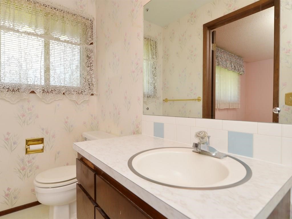 13703 E 31st Ave - Photo 14