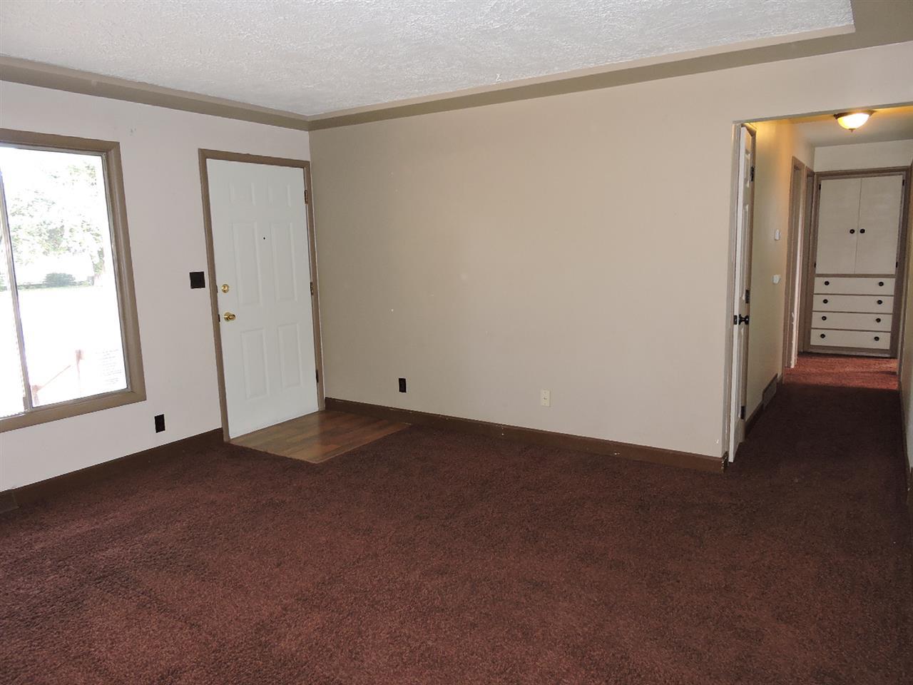 1224 E Wabash - Photo 5