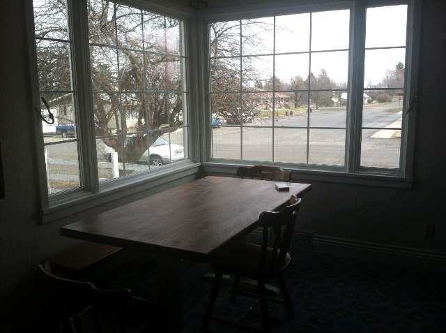 802 13th - Photo 5