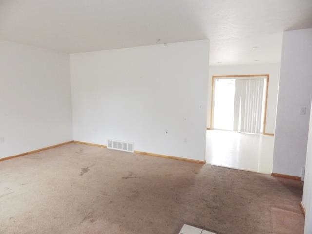 1224 W Rowan Ave - Photo 3