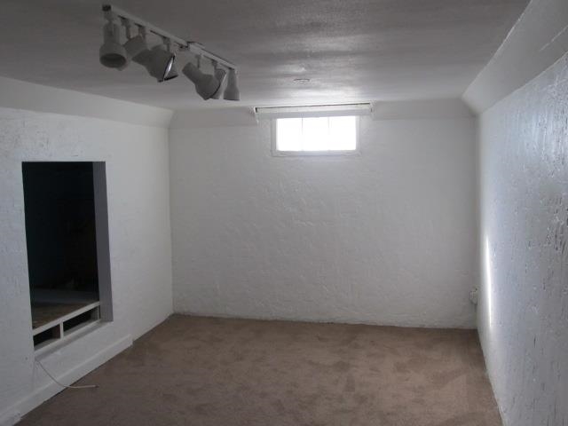 815 S Pine St - Photo 6