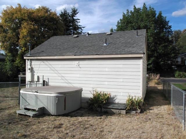 3832 E Bridgeport Avenue - Photo 14