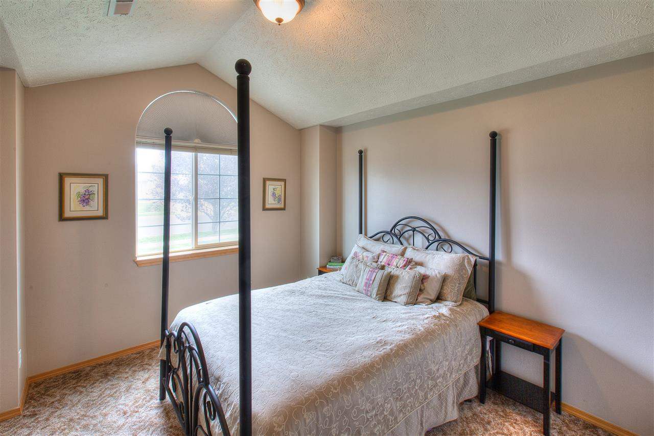 1516 E Weile Ave - Photo 12