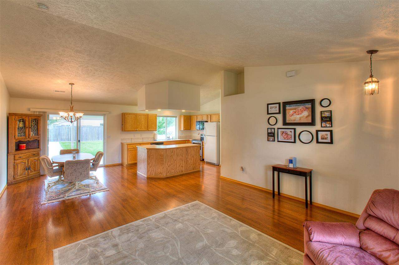 1516 E Weile Ave - Photo 4