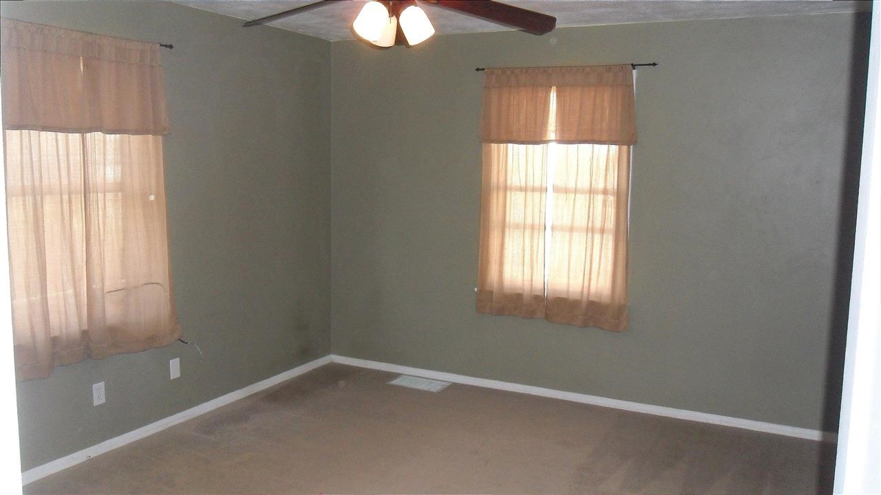 404 E Garland - Photo 7
