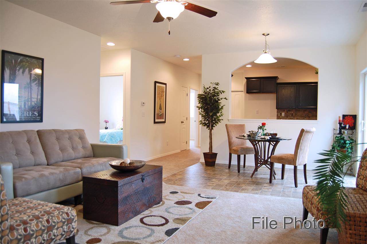 7116 S Park Ridge Blvd. - Photo 4