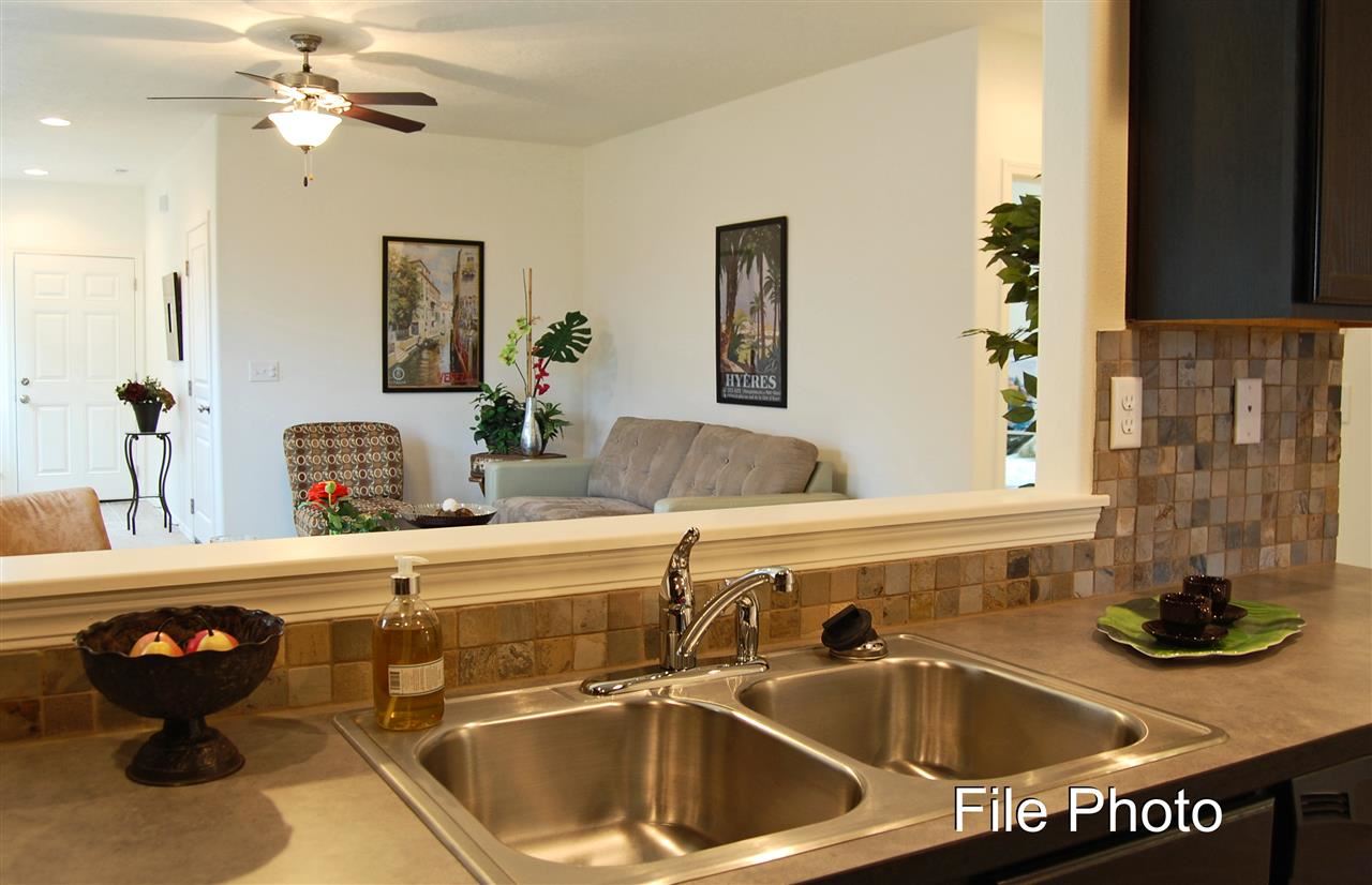 7116 S Park Ridge Blvd. - Photo 5
