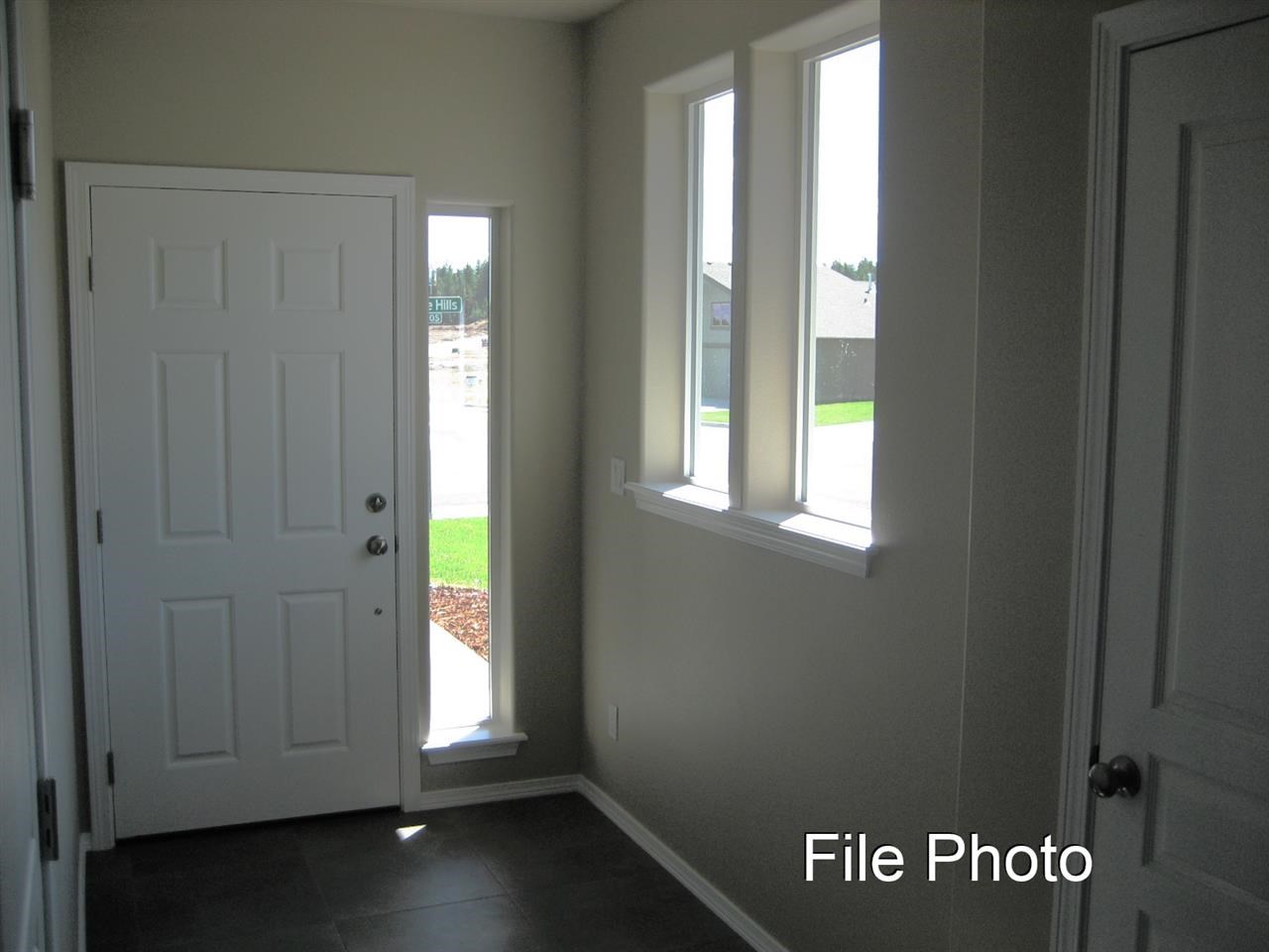 7116 S Park Ridge Blvd. - Photo 9
