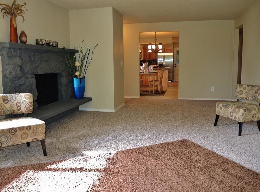 14007 E 8th Ave - Photo 3