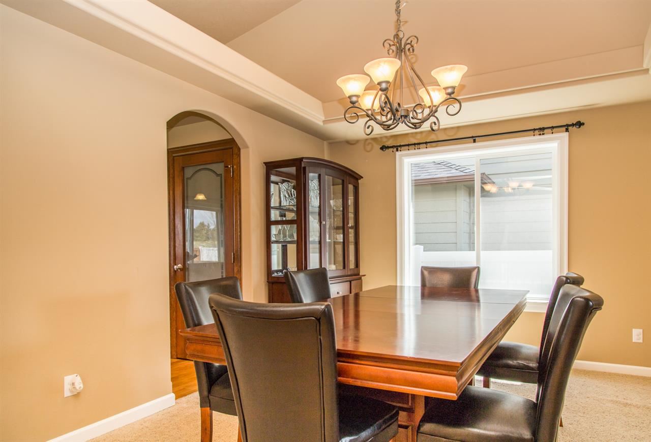 1907 S Shamrock Dr - Photo 5