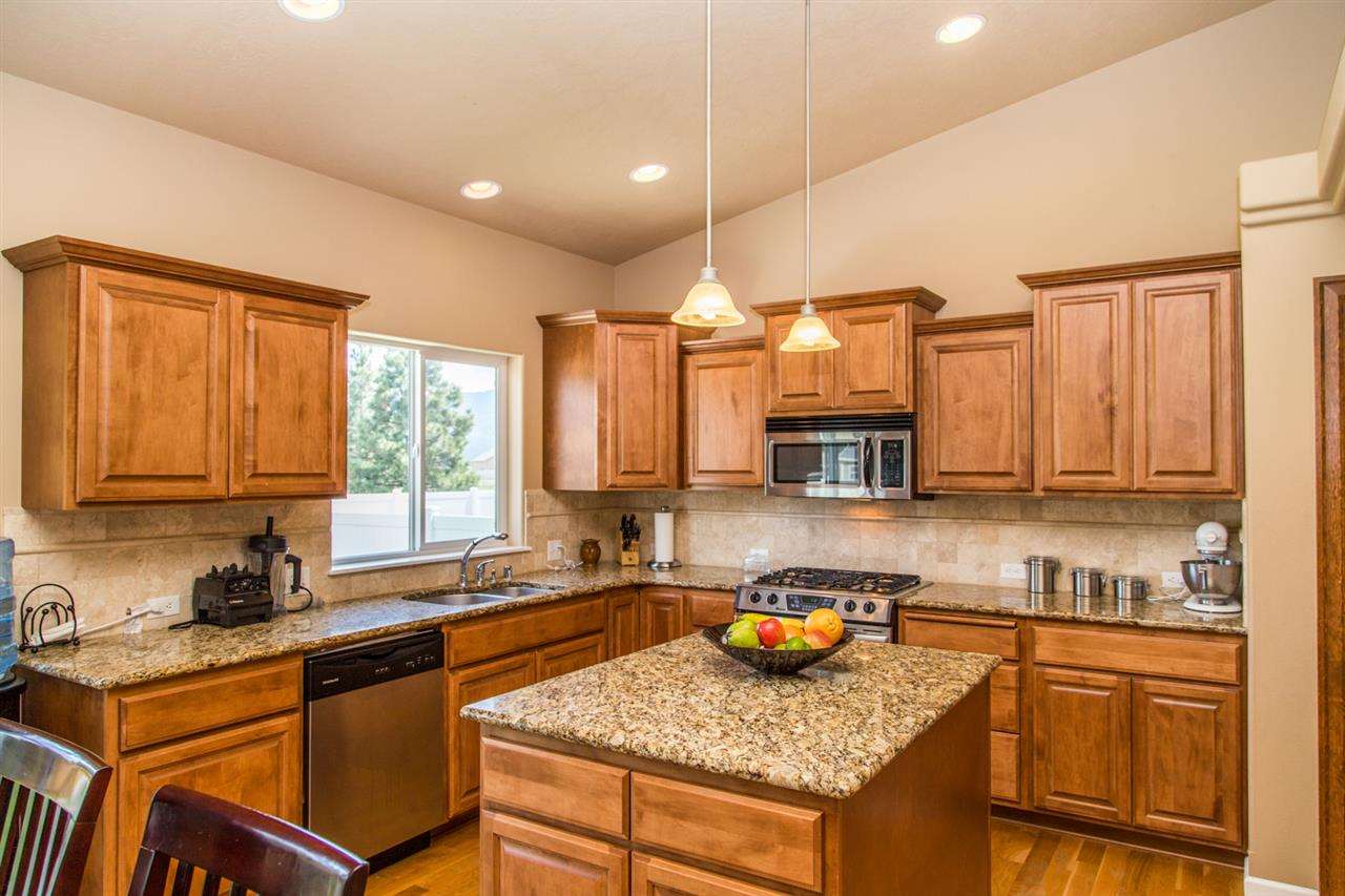 1907 S Shamrock Dr - Photo 6