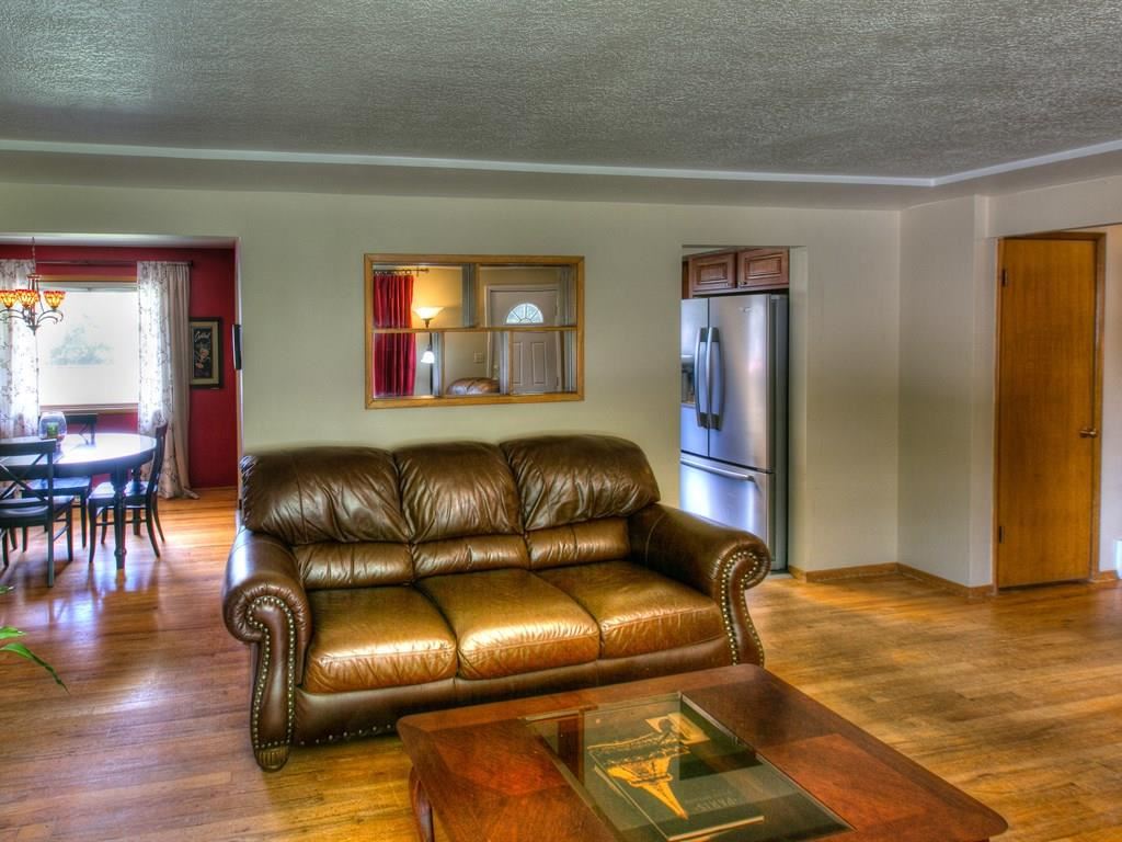 11807 E 15th Ave - Photo 5