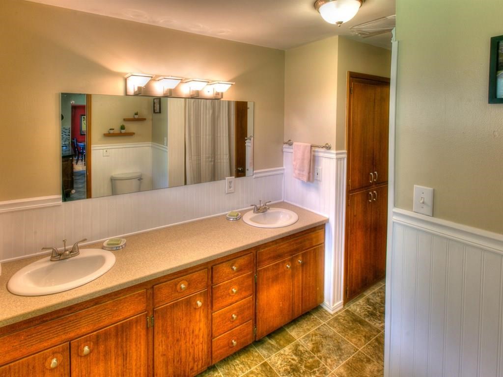 11807 E 15th Ave - Photo 10