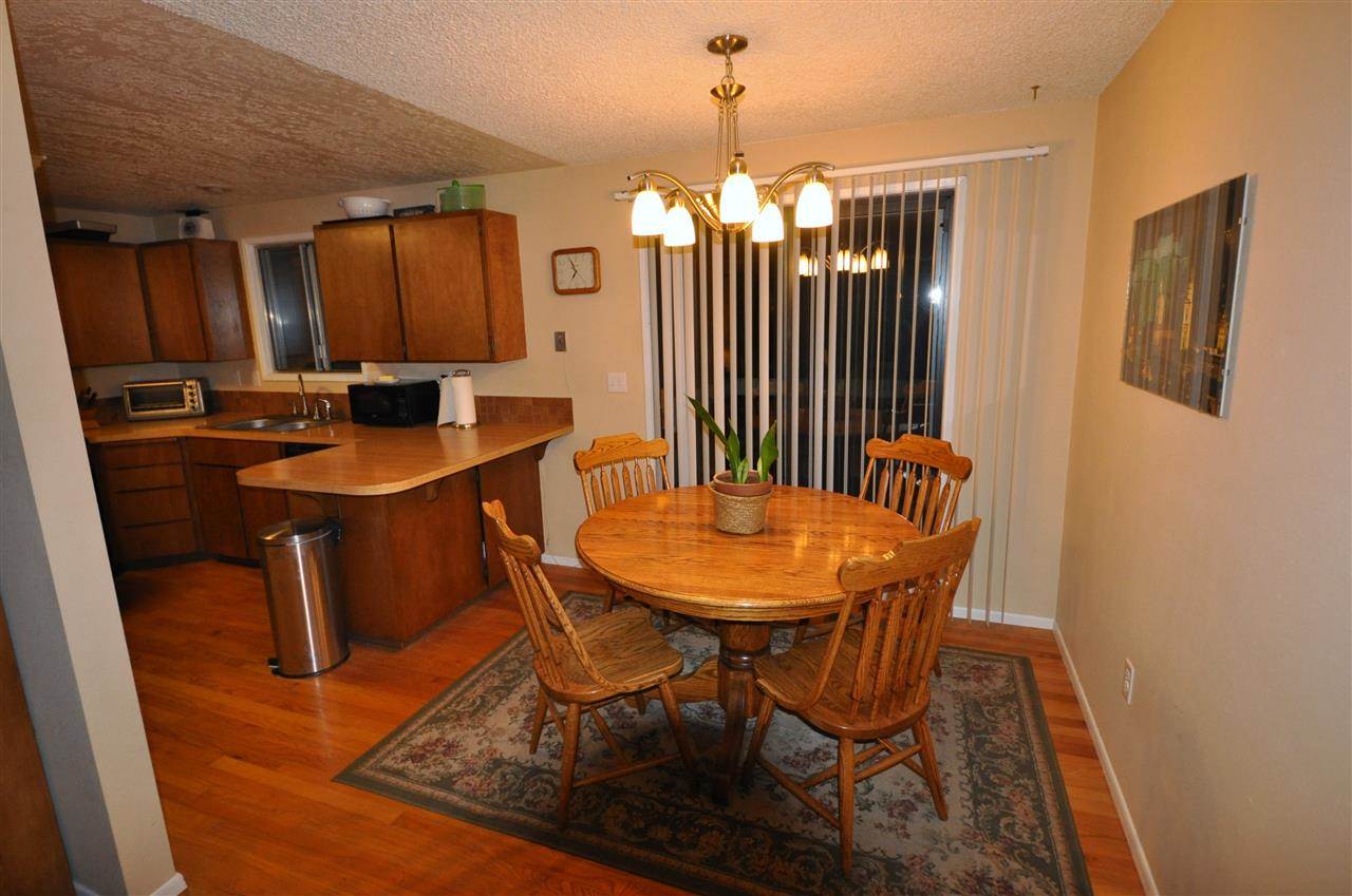 2707 E 15TH - Photo 6