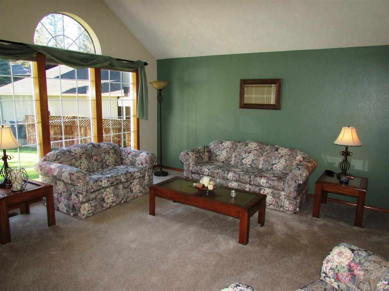 6823 N Douglas St - Photo 3