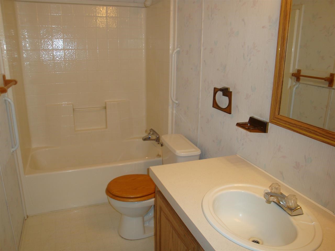 5504 E Stoughton Rd - Photo 14