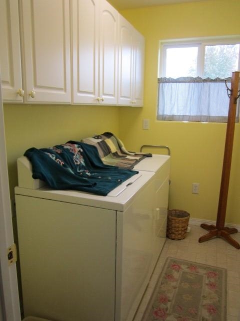 2311 Lilac Ct - Photo 6