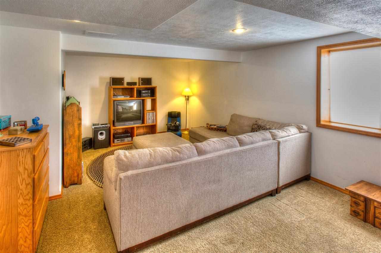 2310 S Viewmont Dr - Photo 15