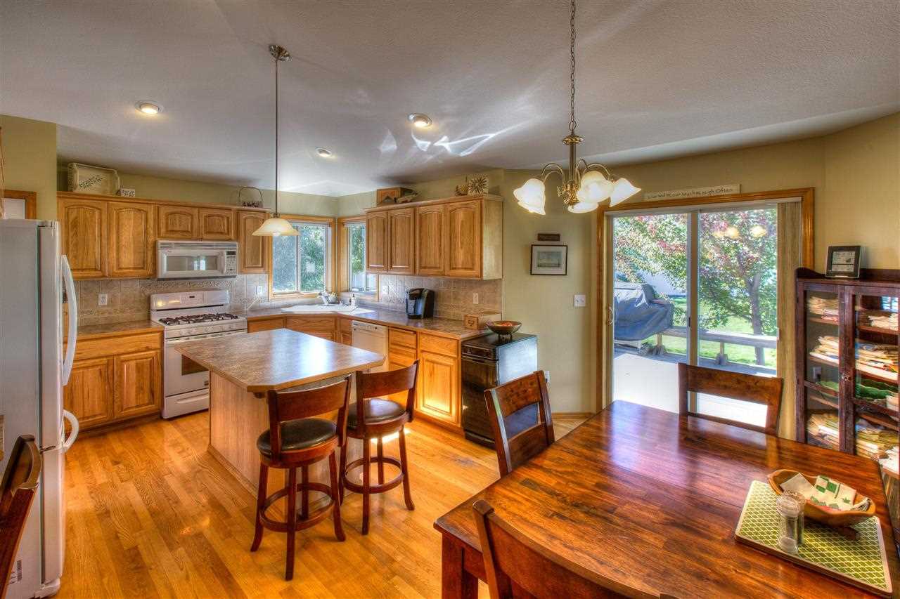 2310 S Viewmont Dr - Photo 4