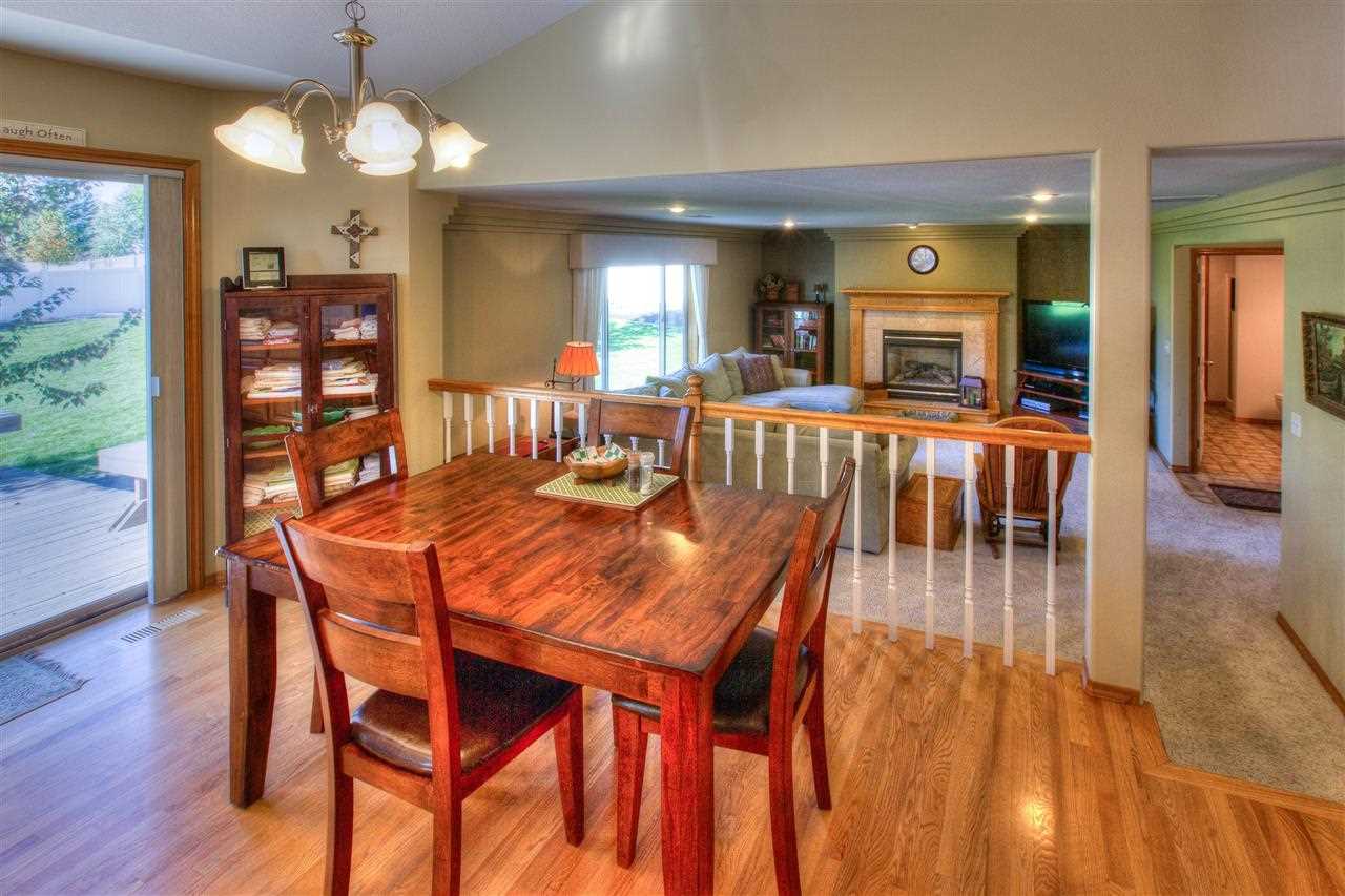 2310 S Viewmont Dr - Photo 6