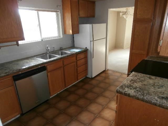 1127 W Montgomery Ave - Photo 6