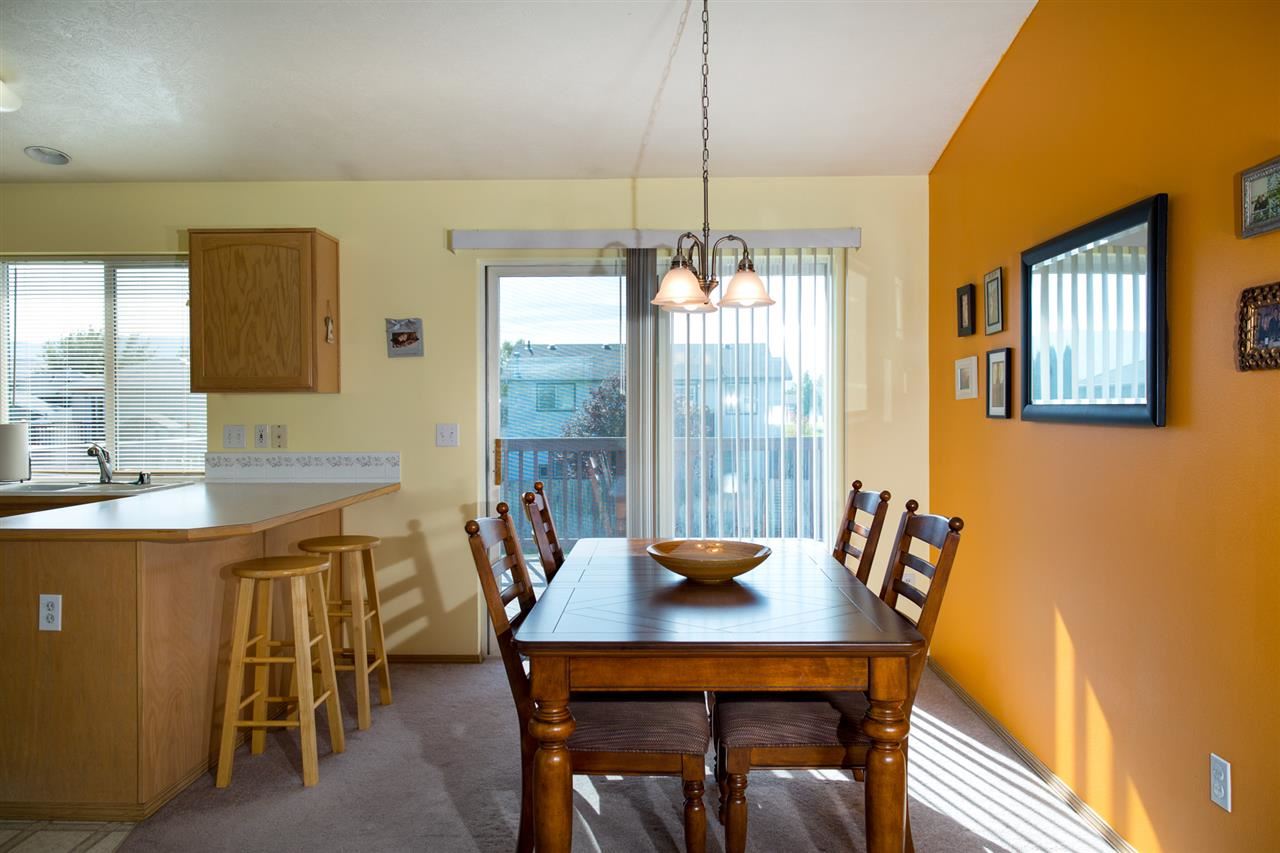 19202 E Indiana Ave - Photo 4