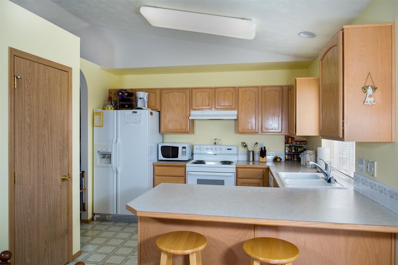 19202 E Indiana Ave - Photo 8