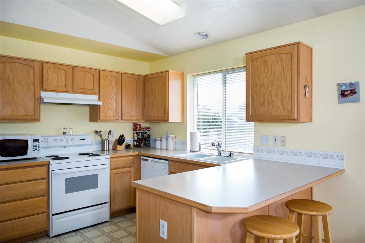 19202 E Indiana Ave - Photo 9