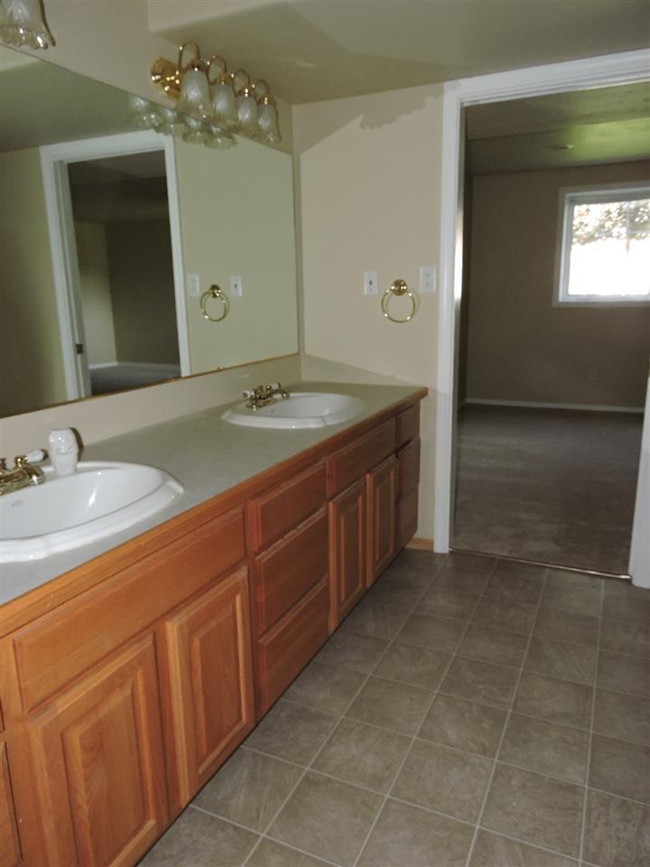 119 S WRIGHT Ct - Photo 16
