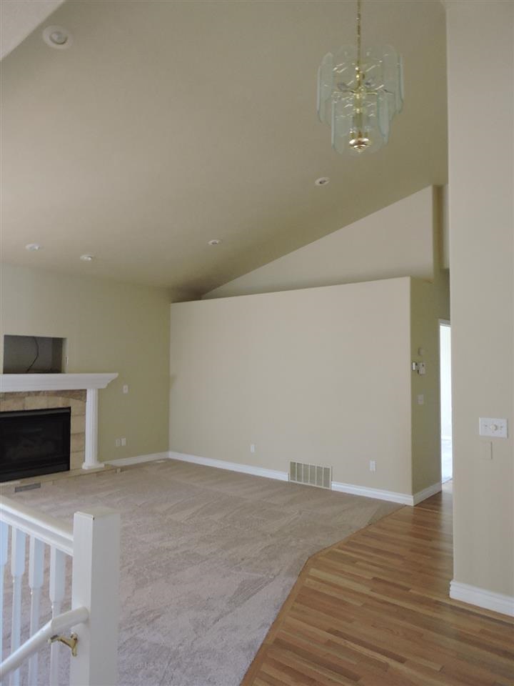 119 S WRIGHT Ct - Photo 5