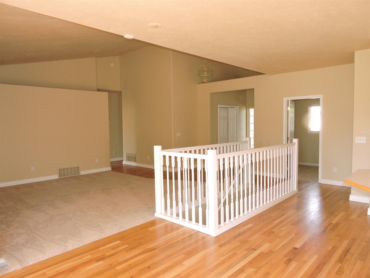 119 S WRIGHT Ct - Photo 8
