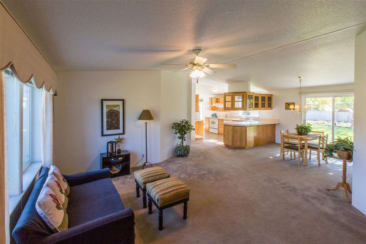 13510 E Broad - Photo 4