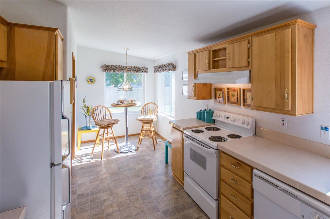 13510 E Broad - Photo 9