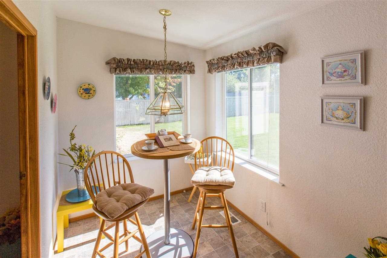 13510 E Broad - Photo 10
