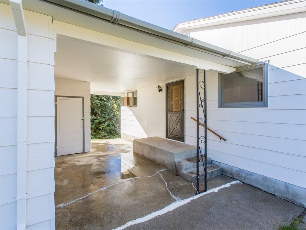 23712 E Morris Rd - Photo 13