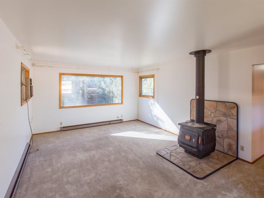 23712 E Morris Rd - Photo 3