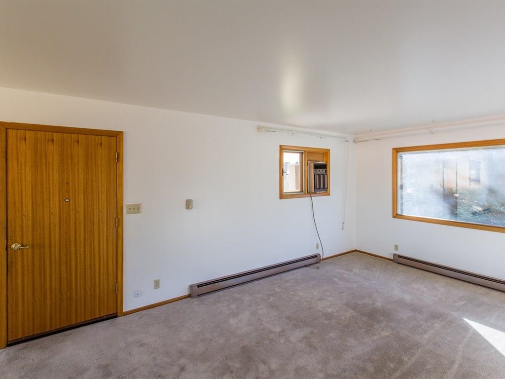 23712 E Morris Rd - Photo 4