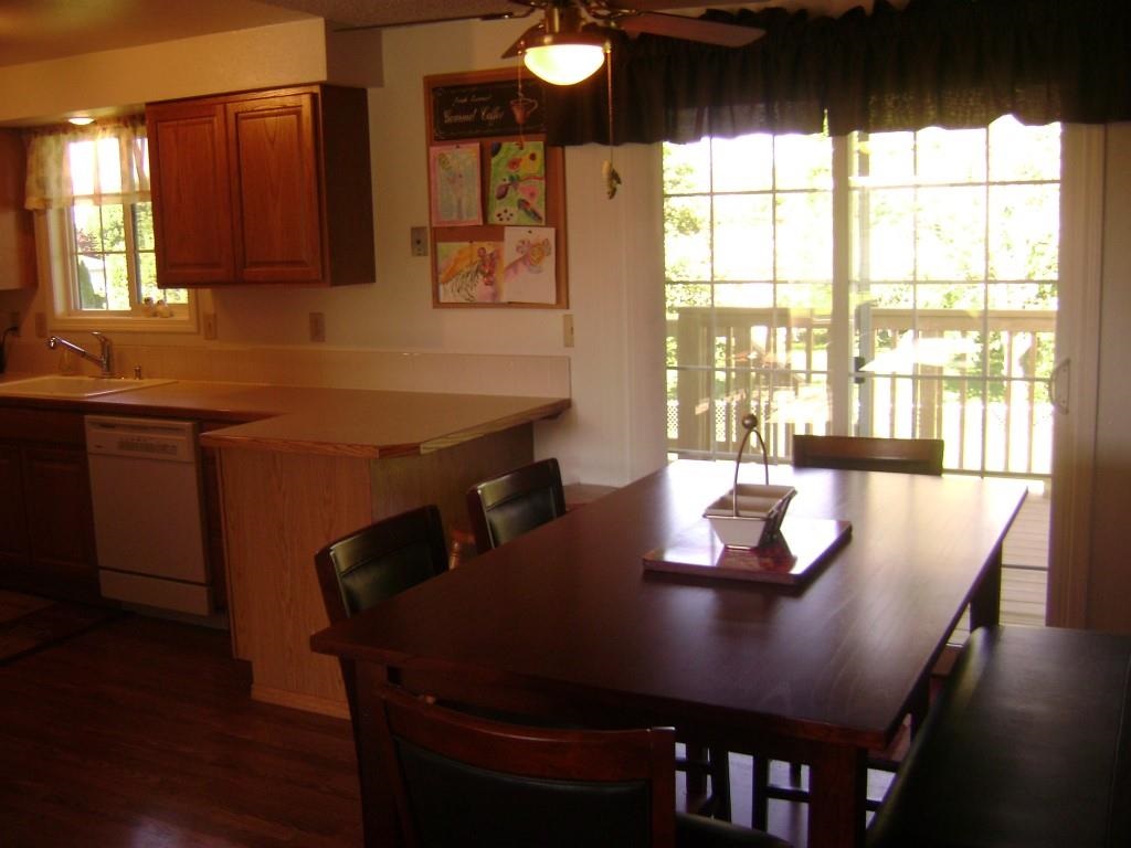 3208 N Bates Ct - Photo 7