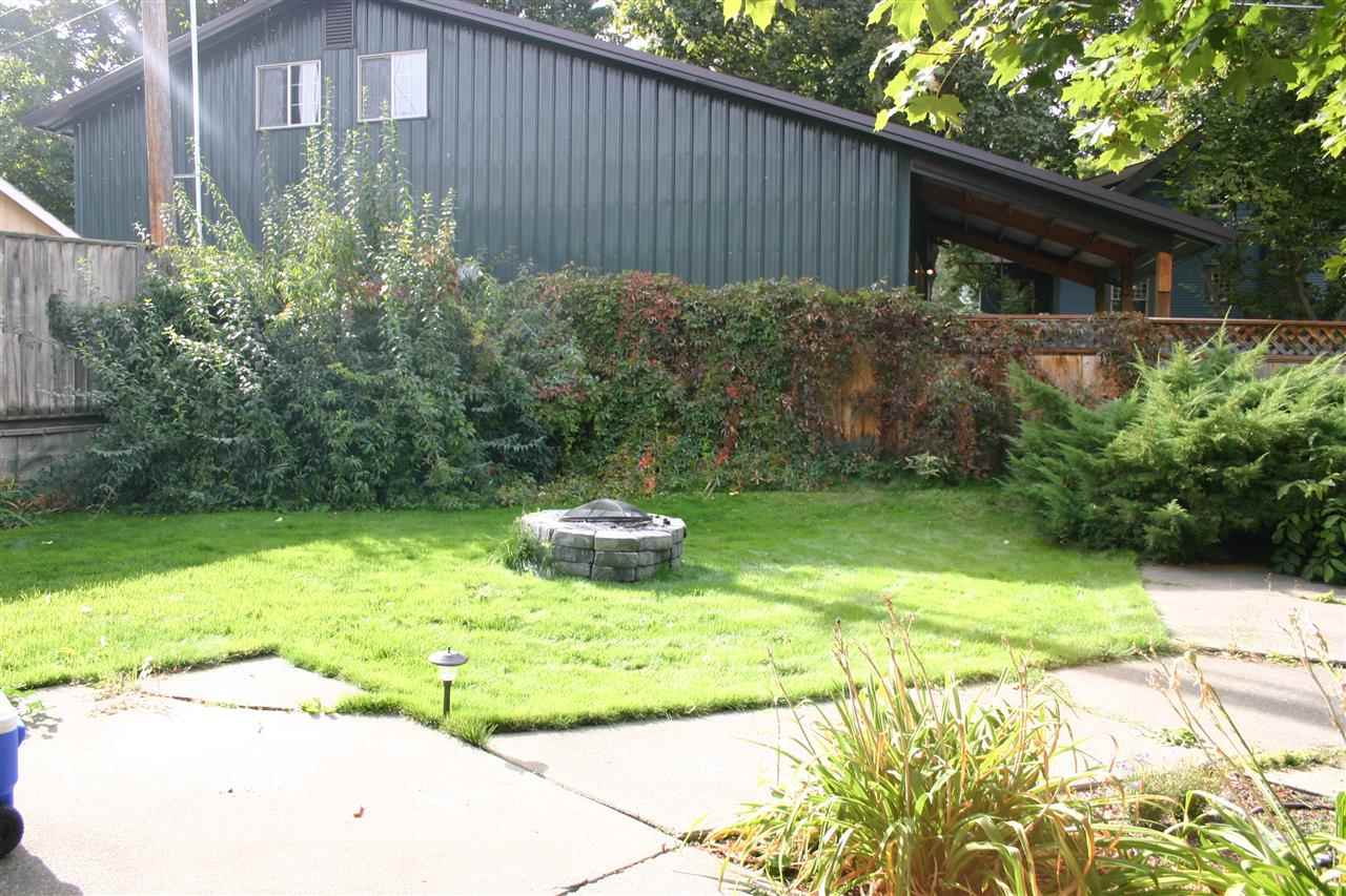 2521 E Girard Pl - Photo 18
