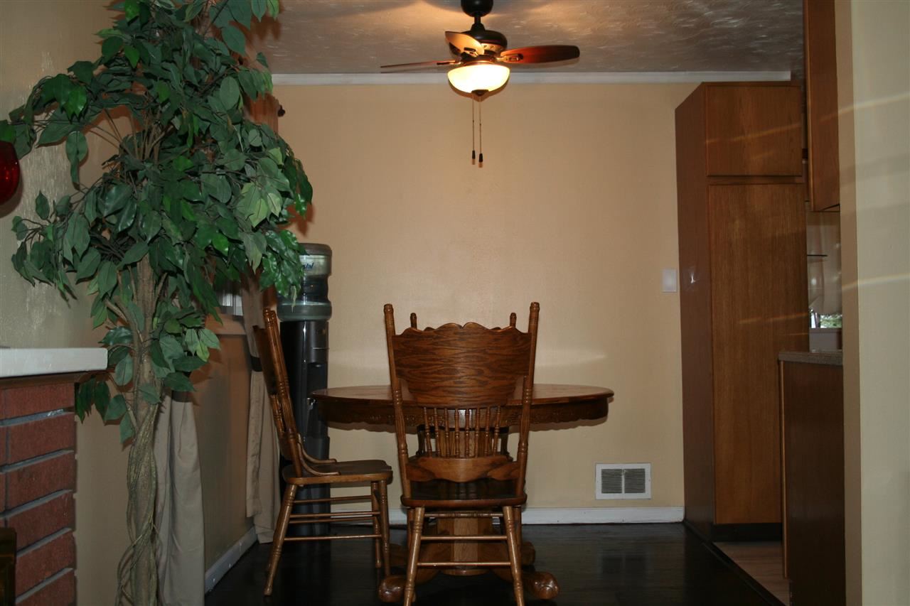 3117 W Francis Ave - Photo 3