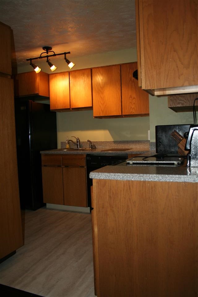 3117 W Francis Ave - Photo 5