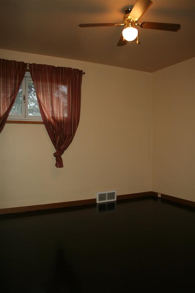 3117 W Francis Ave - Photo 9