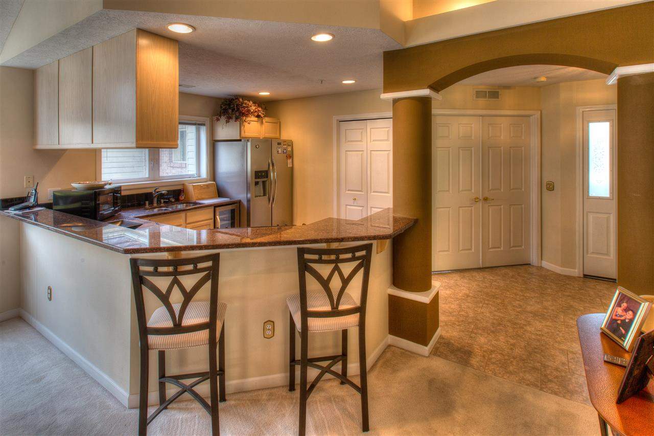 639 N Riverpoint Blvd #G204 - Photo 4