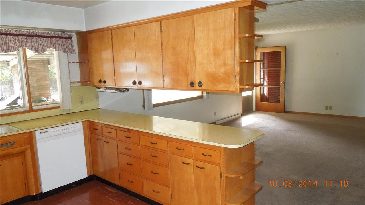2214 N DORA Rd - Photo 5