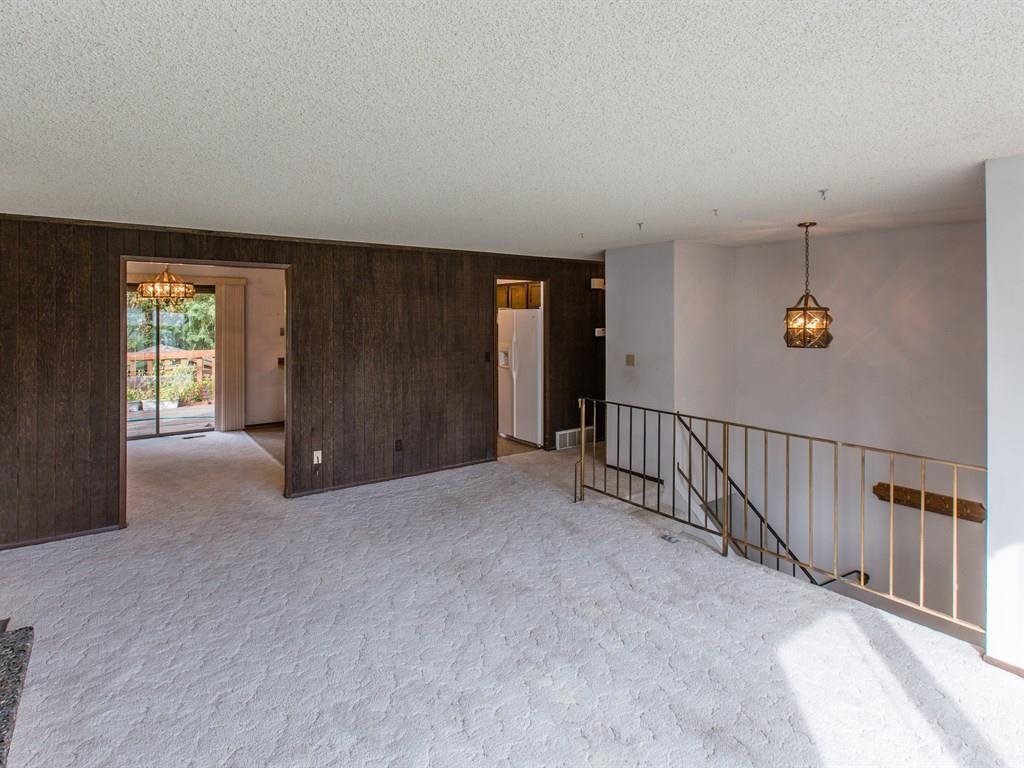 3810 S Moffitt - Photo 4