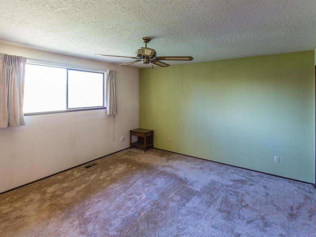 23916 E 1st Ave - Photo 12